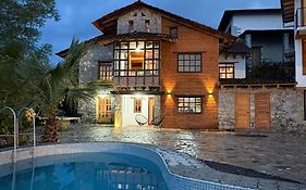 Cabañas Las Camelias